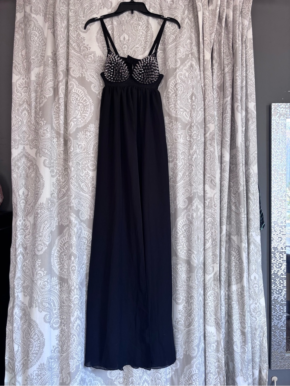 Studded Spikes Sheer gown robe - Picture 10 of 10